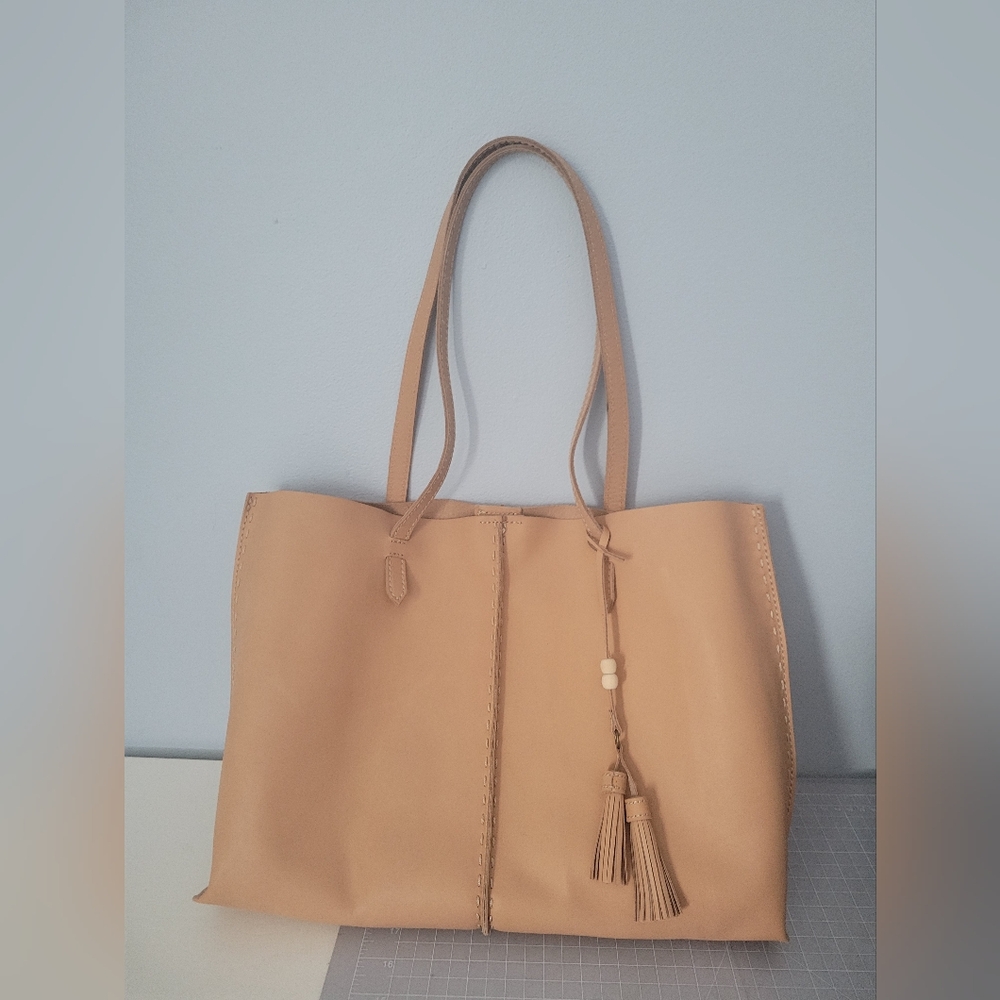 The Sak Naturals Collection Tote. Never Used.